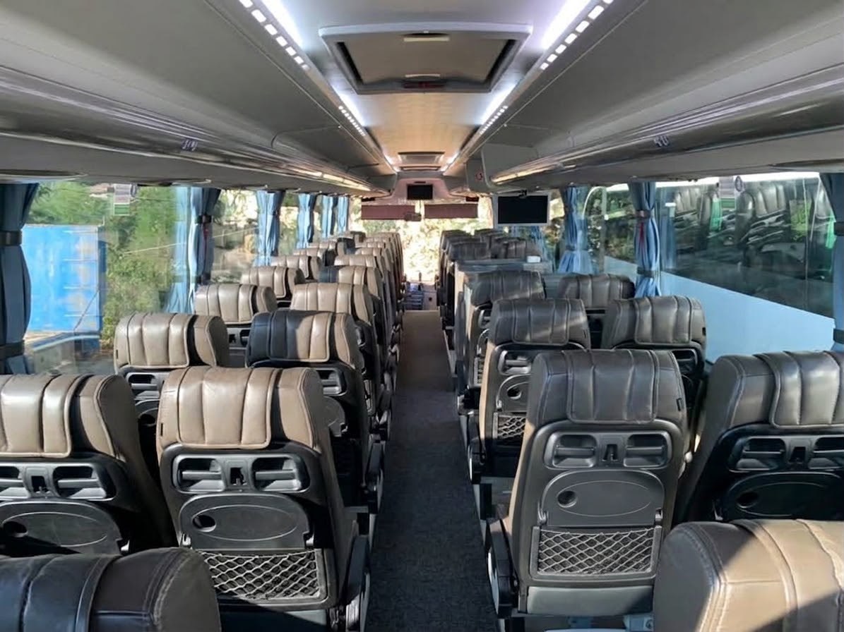 Interni e sedili del Scania Touring HD